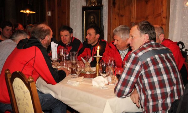 14.03.2015: Strassen - JHV