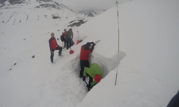 21.03.2015: Jamtal - FBK Lawinenretter