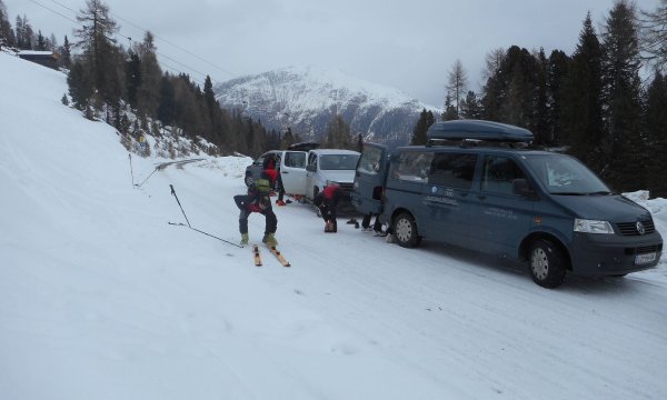 27.02.2016: Außervillgraten - Lawinenübung Gloderbach