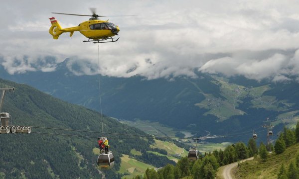 03.07.2016: Liftbergeübung mit Hubschrauber