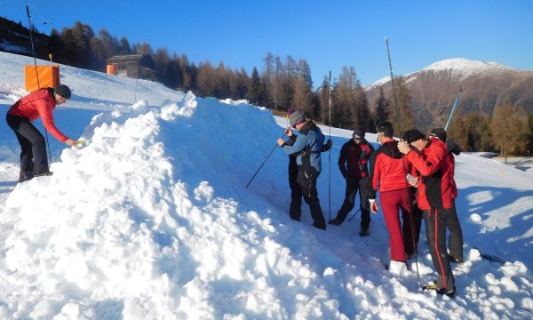 03.12.2016: Thurntaler Rast - Lawinenübung