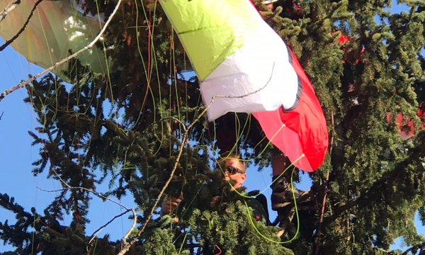 20.04.2018: Bergung Paragleiter