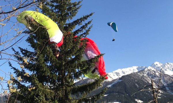 20.04.2018: Bergung Paragleiter