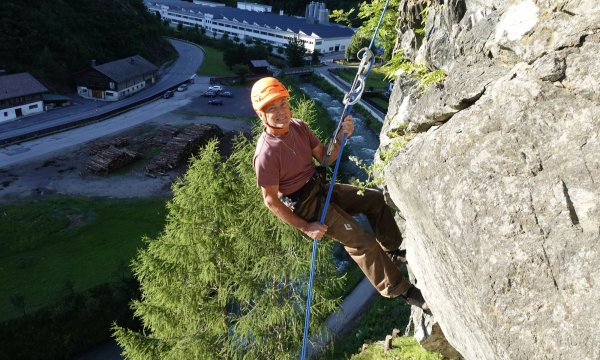 09.07.2021: Seiltechnik Schlosswand
