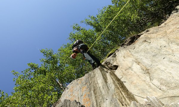 09.07.2021: Seiltechnik Schlosswand