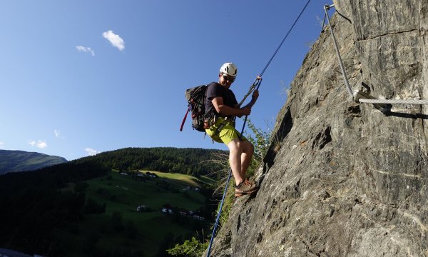 09.07.2021: Seiltechnik Schlosswand