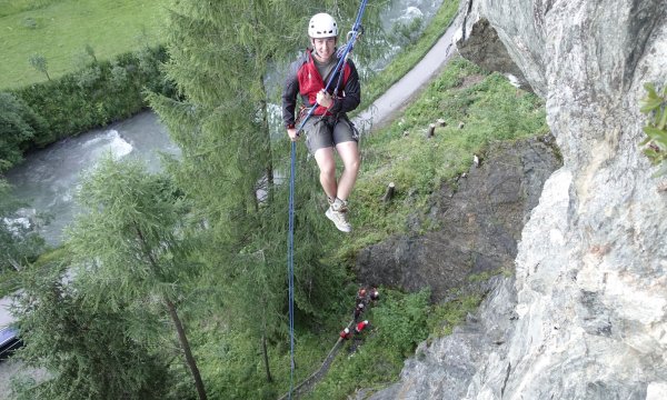 09.07.2021: Seiltechnik Schlosswand