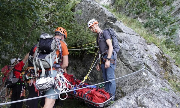 09.07.2021: Seiltechnik Schlosswand