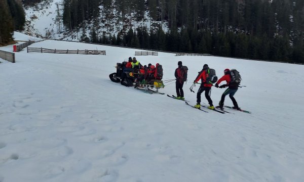 25.02.2022: Übung Rodelunfall Reiterstube