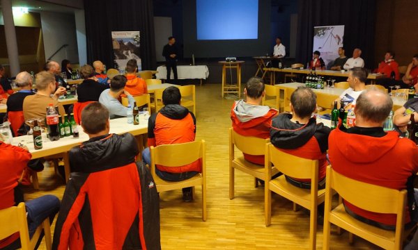 09.04.2022: JHV Anras Kultursaal