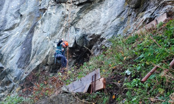 08.11.2025: Seiltechnik Schlosswand