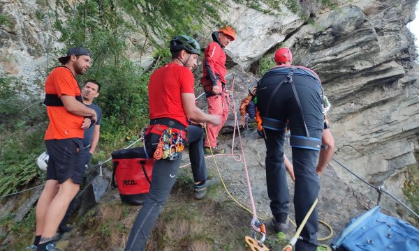 03.07.2026: Übung Schlosswand