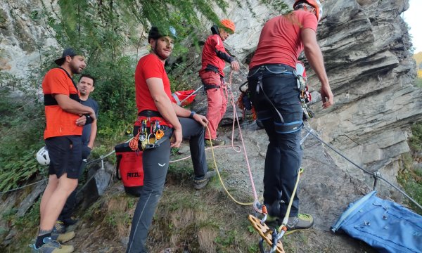 03.07.2026: Übung Schlosswand